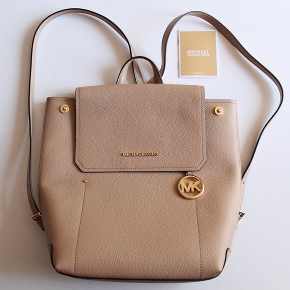 Michael Kors Hayes Leather Backpack Bisque Authentic - Picture 1 of 8